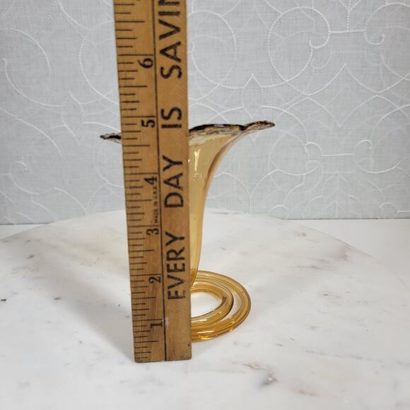 Vintage Handblown Glass Flower Vase 5" Amber Swirl Stem Murano Elegant - Picture 4 of 13
